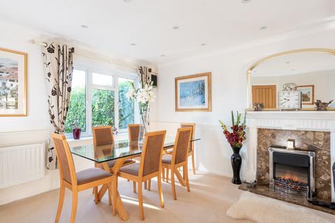 4 bedroom house for sale, Clifden Road, Worminghall, Buckinghamshire, HP18