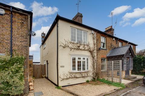 3 bedroom semi-detached house for sale - Yule Cottage, Hedsor Road, Bourne End
