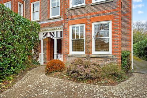 2 bedroom apartment for sale, Sunte Avenue, Lindfield, Haywards Heath, West Sussex, RH16