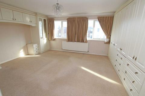 4 bedroom terraced house for sale, Hardwick Road, Eastbourne, BN21 4NY