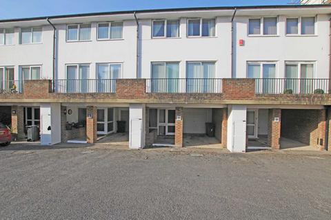 4 bedroom terraced house for sale, Hardwick Road, Eastbourne, BN21 4NY