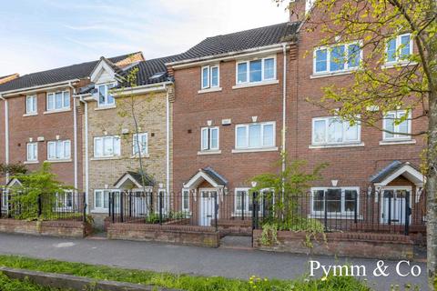 32 Drayton Road, Norwich, NR3 2DW