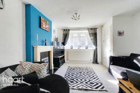 3 bedroom end of terrace house for sale - Polperro Way, Nottingham