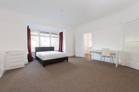 5 bedroom semi-detached house to rent, 6 Kingston Terrace, Leeds, LS2 9BW