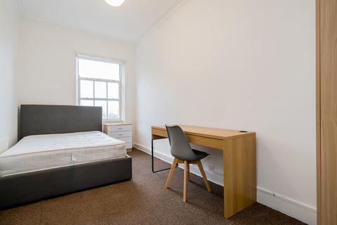 2 bedroom apartment to rent, 1 Kingston Terrace, Leeds, LS2 9BW