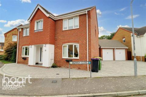 4 bedroom detached house to rent, Rowan Close, Rayleigh