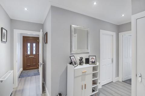 11 Lintibert Terrace, Muthill, Crieff, PH5 2AJ