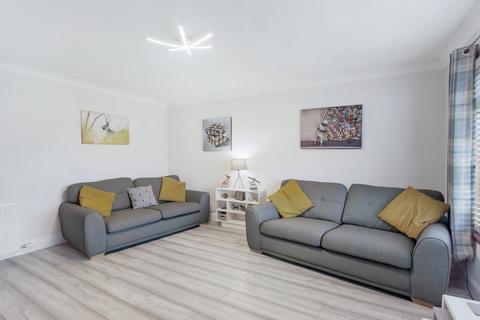11 Lintibert Terrace, Muthill, Crieff, PH5 2AJ