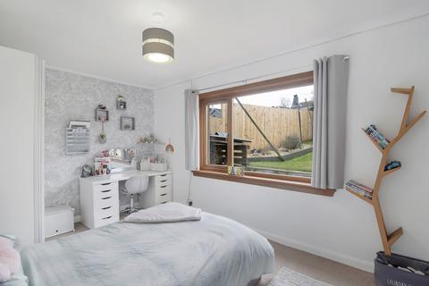 11 Lintibert Terrace, Muthill, Crieff, PH5 2AJ