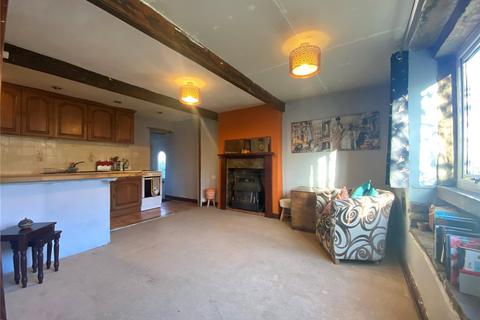 8 Liversedge Row, Bradford, BD7 3LD