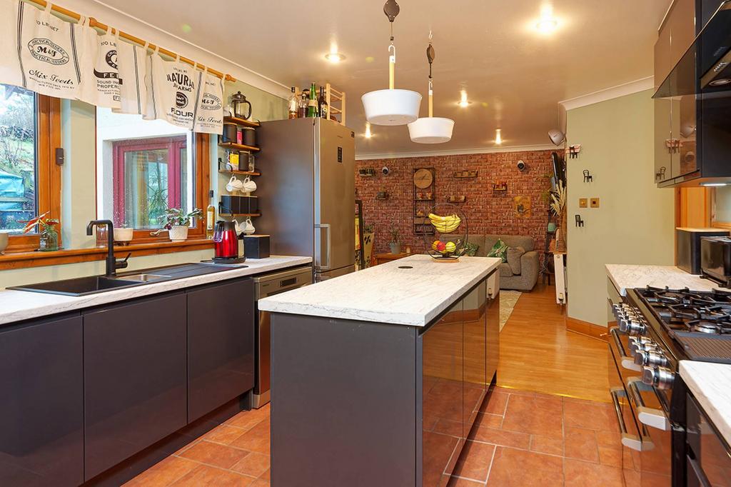 MFL0230213 145.jpg