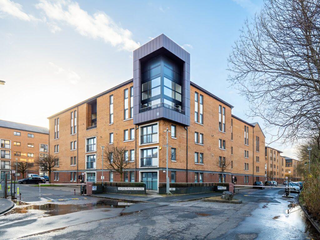 Minerva Way, Finnieston, Glasgow, G3 8GD 2 bed flat for sale £169,995