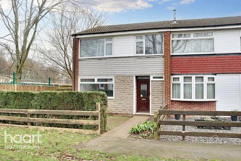 3 bedroom end of terrace house to rent, Huntly Close, Nottingham