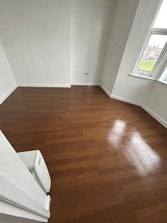 2 bedroom flat to rent, Newcomen Terrace, Redcar TS10