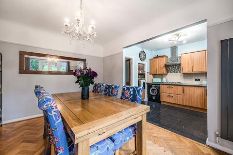 188 Chaldon Way, Coulsdon, CR5 1DH