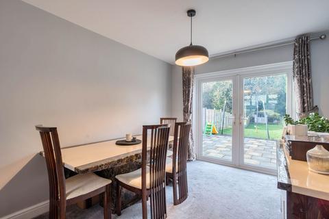 368 Godstone Road, Whyteleafe, CR3 0BA