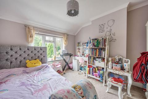 368 Godstone Road, Whyteleafe, CR3 0BA