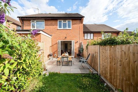 85 Aveling Close, Purley, CR8 4DX