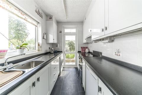 40 Whyteleafe Hill, Whyteleafe, CR3 0AB