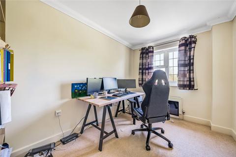 13 Stanstead Close, Caterham, CR3 6DY