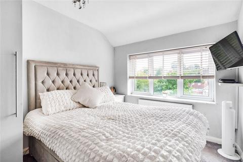 82a Campbell Road, Caterham, CR3 5JN