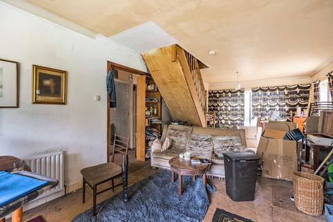 2 bedroom detached bungalow for sale, Coulsdon, Coulsdon CR5