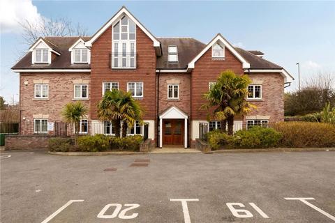23 Spire Place, Warlingham, CR6 9LW