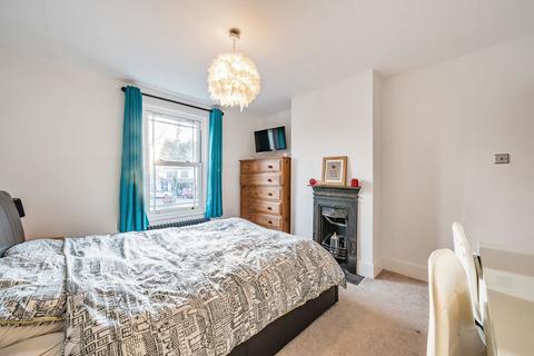 385 Limpsfield Road, Warlingham, CR6 9HA