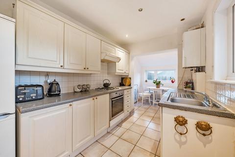 385 Limpsfield Road, Warlingham, CR6 9HA