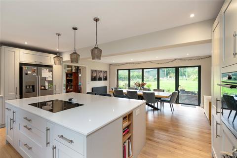 Hollies Lunghurst Road, Woldingham, Caterham, CR3 7EG