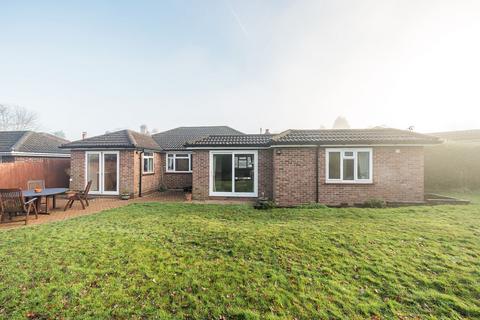 3 Parsonage Close, Warlingham, CR6 9EN