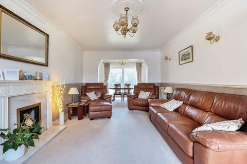 3 Parsonage Close, Warlingham, CR6 9EN