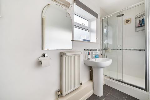 3 Parsonage Close, Warlingham, CR6 9EN