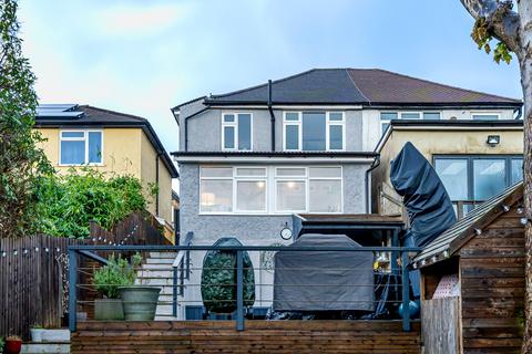 74 Campbell Road, Caterham, CR3 5JN