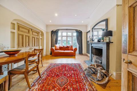 25 Purley Knoll, Purley, CR8 3AF