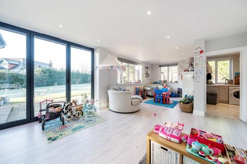 Sercq Coulsdon Lane, Chipstead, Coulsdon, CR5 3QH