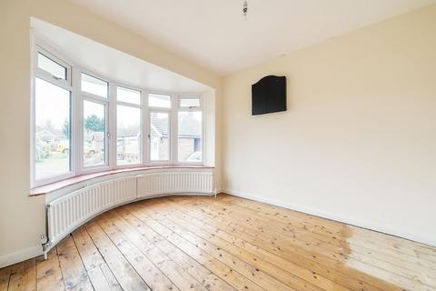 33 Dewlands, Godstone, RH9 8BS