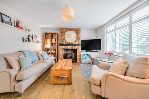1 Rosebery Road, Kingston Upon Thames, KT1 3LJ