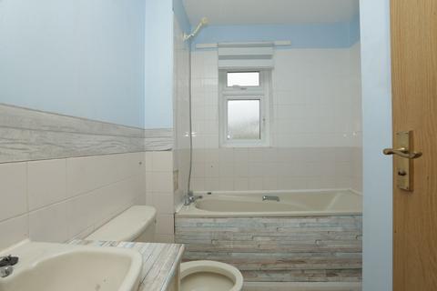 51 Dunedin Drive, Dover, CT16 2JU