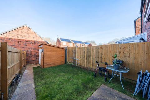 2 bedroom terraced house for sale, Banbury,  Oxfordshire,  OX16