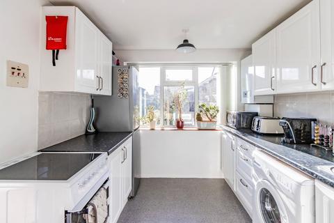 3 bedroom chalet for sale, Hansell Road, Norwich, NR7
