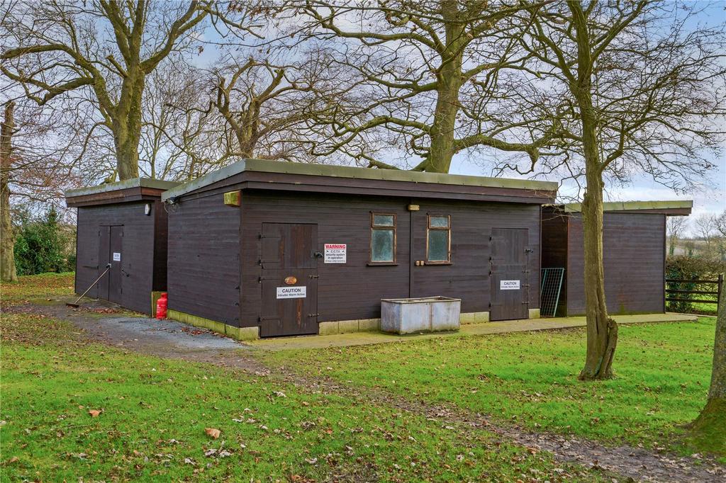 Stables/Stores