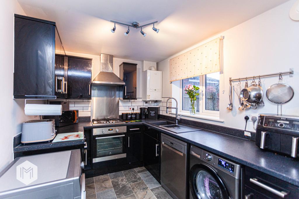 Gate Lane, Radcliffe, Manchester... 3 bed detached house for sale £