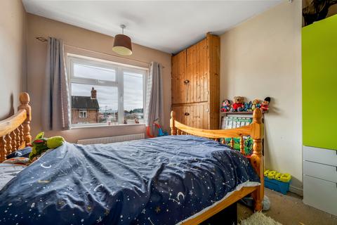 139 Fengate, Peterborough, PE1 5BH