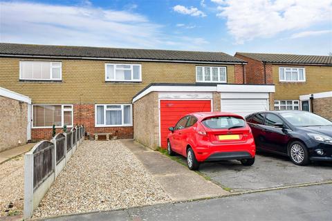 2 bedroom terraced house for sale - Adelphi Crescent, Hornchurch, Essex