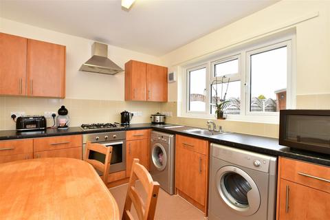 2 bedroom terraced house for sale - Adelphi Crescent, Hornchurch, Essex