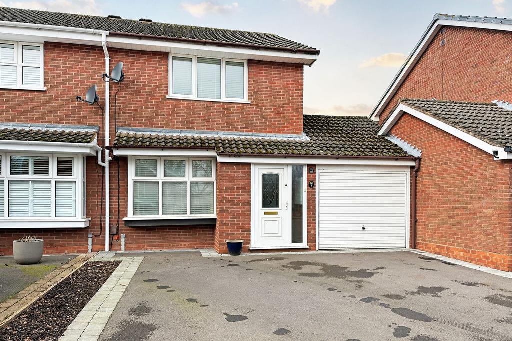 Needhill Close, Knowle, B93 2 bed semi-detached house for sale - £360,000