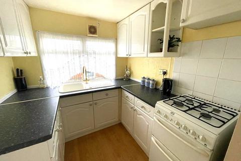 2 bedroom park home for sale - The Close, The Dome Village, Hockley, Essex, SS5