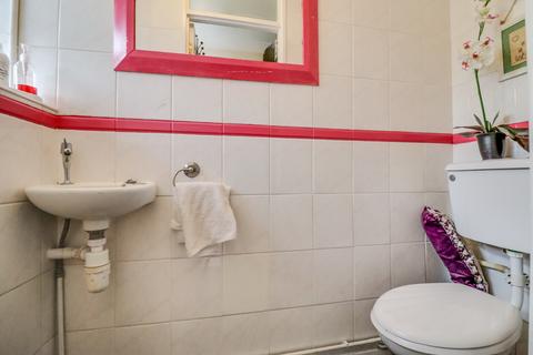 8 Cheddar Close, Southampton, SO19 2EZ