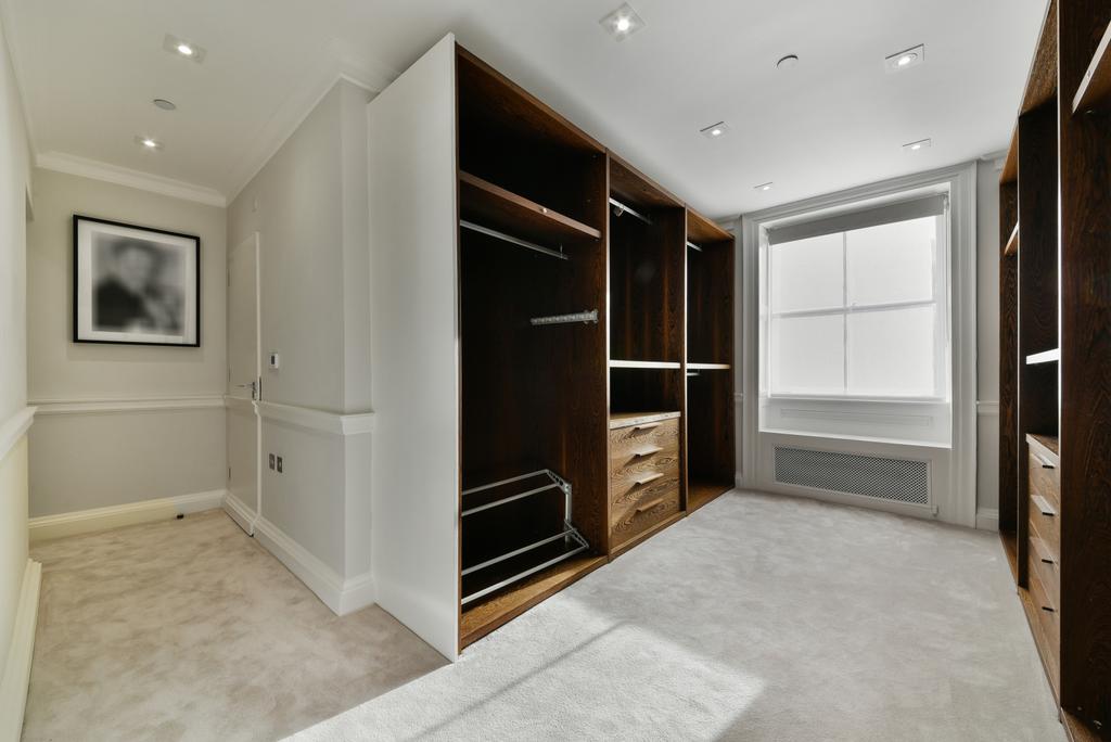 Dressing Room